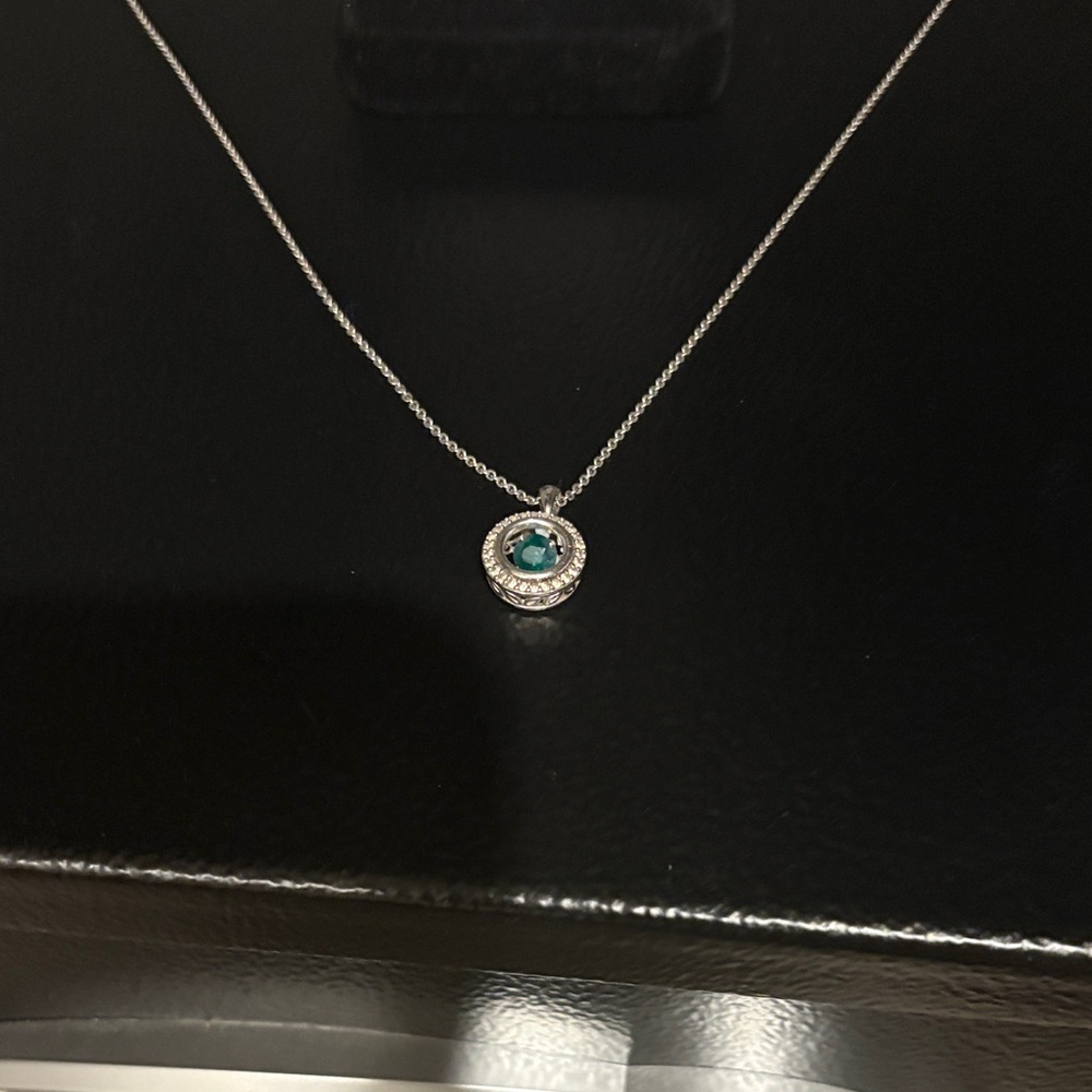 Kay Jewelers Silver Necklace with Teal Gem
